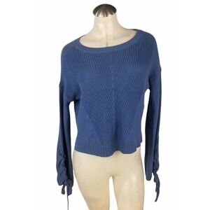 Hollister Size XS Blue Sweater Lace Up Sleeves